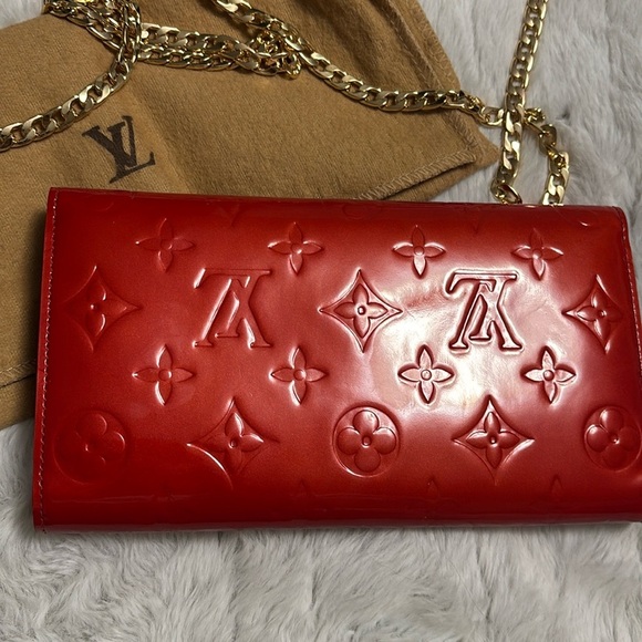 Louis Vuitton Sarah wallet with chain - Picture 4 of 12